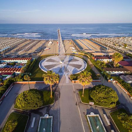 Suite Ondina Viareggio Apartments - Happy Rentals Ngoại thất bức ảnh